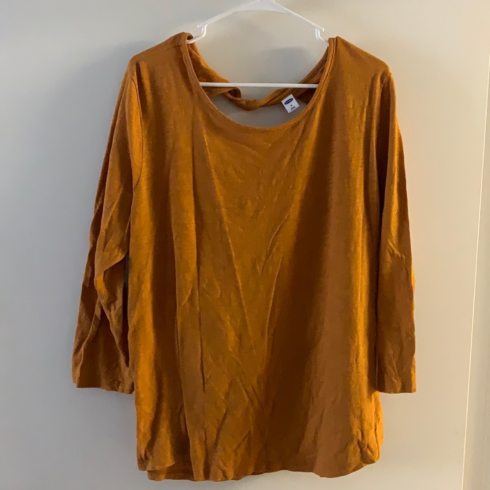 Burnt orange women’s top size XL